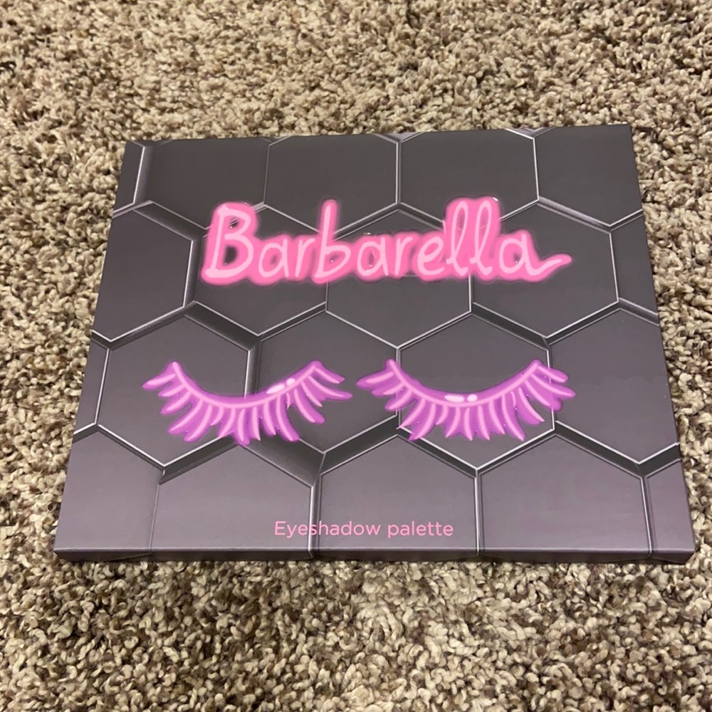 NWT Barbarella eyeshadow palette